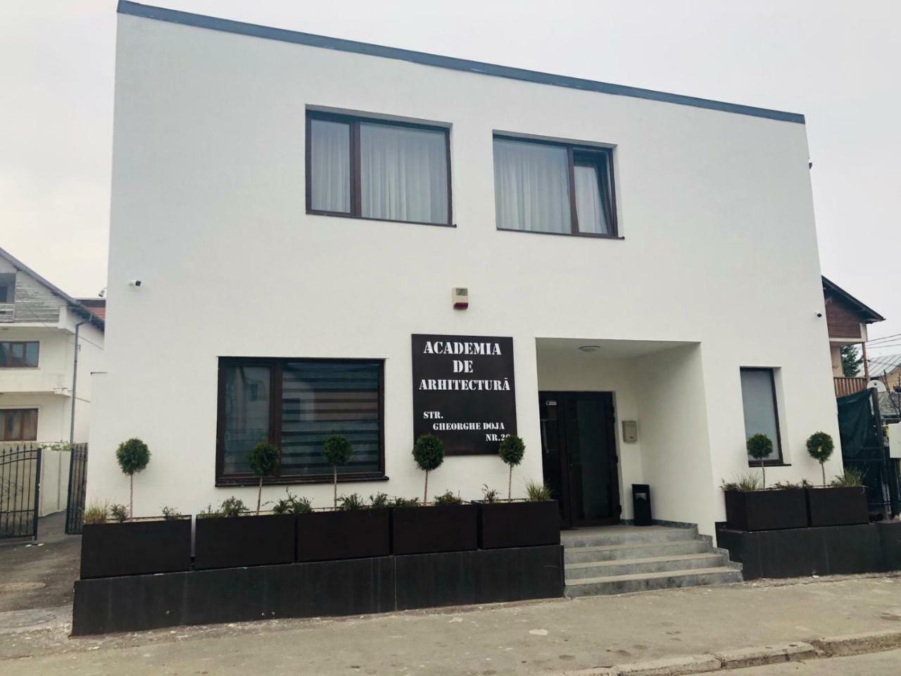Academia De Arhitectura Bed & Breakfast Pitesti Exterior photo